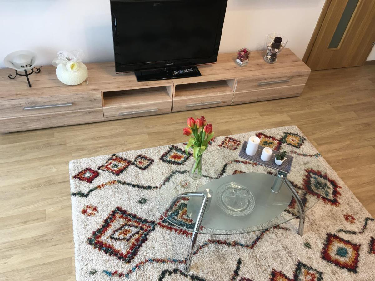 Elegantza Suites Μπρασόβ Εξωτερικό φωτογραφία